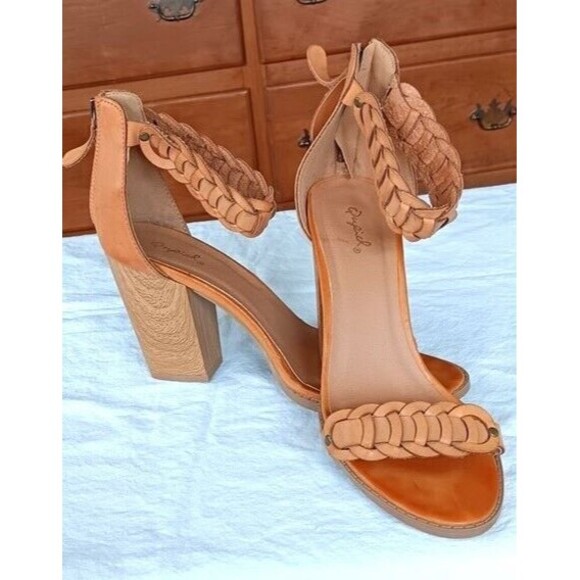 Qupid Heeled Sandal 9 Tan 4" Block Heel Strappy Braid - Picture 1 of 6